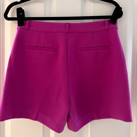 Banana Republic Tailored Shorts in Fuscia  Size 2 - Picture 2 of 2